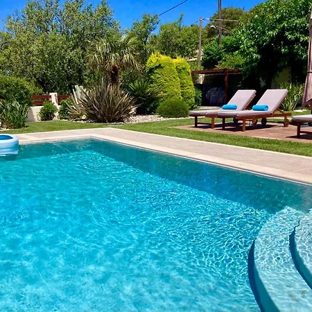 Villa Almond Kalamíci