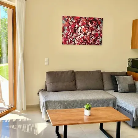 Villa Almond